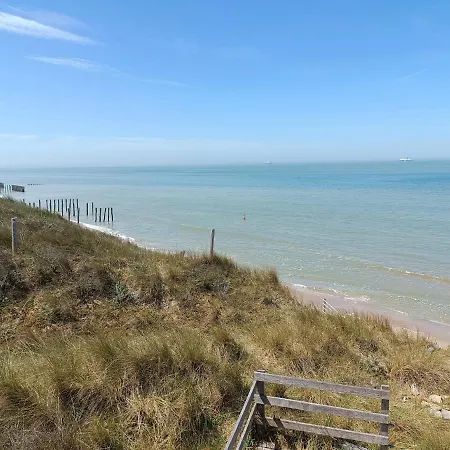 Apartment & Aa-terrasse-jardin-wifi-parking-classe 3 Etoiles *