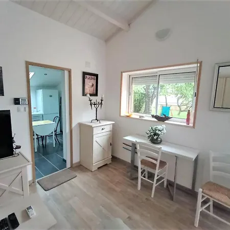 & Aa-terrasse-jardin-wifi-parking-classe 3 Etoiles Grand-Fort-Philippe